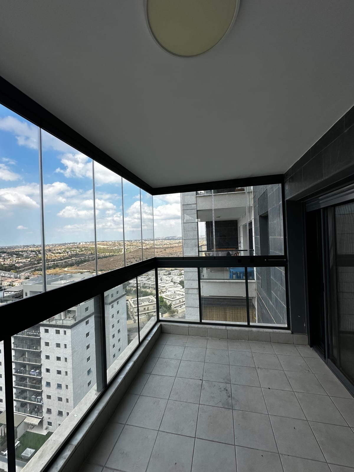 TIARA · ראש העין — תמונה 3