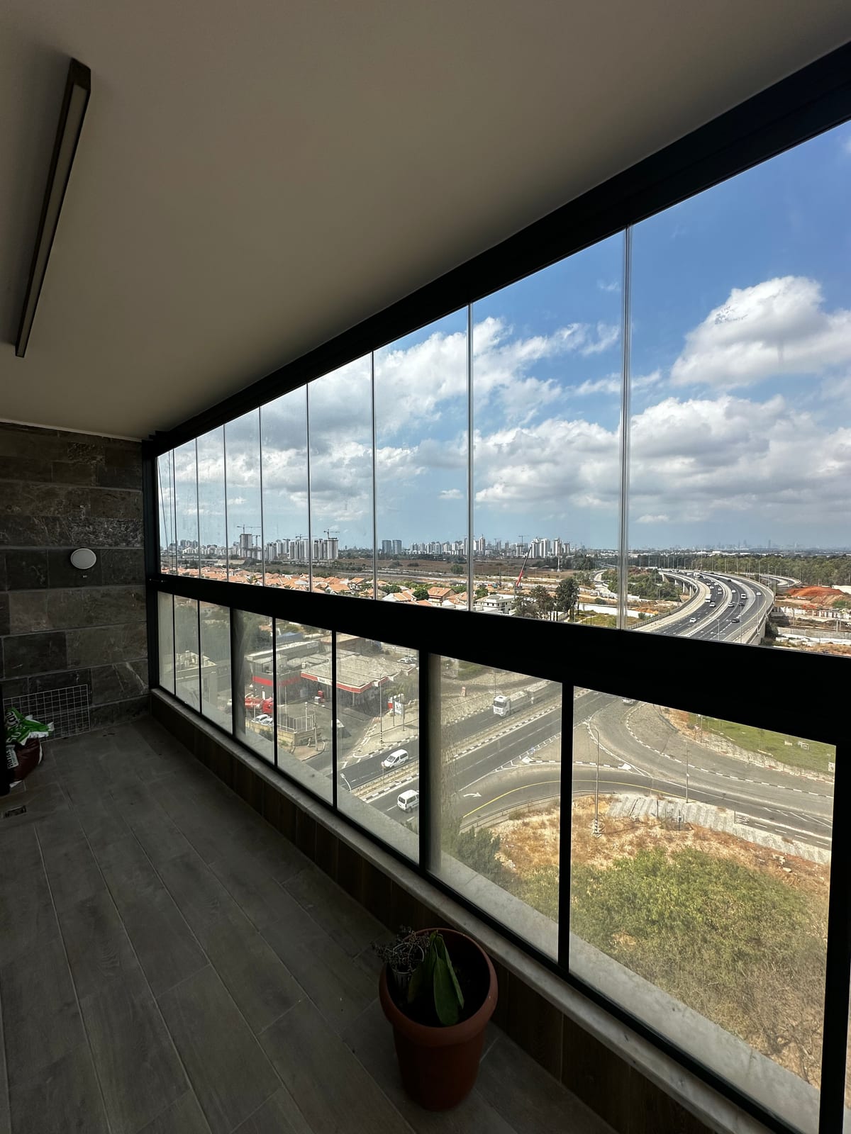 TIARA · רמלה — תמונה 1