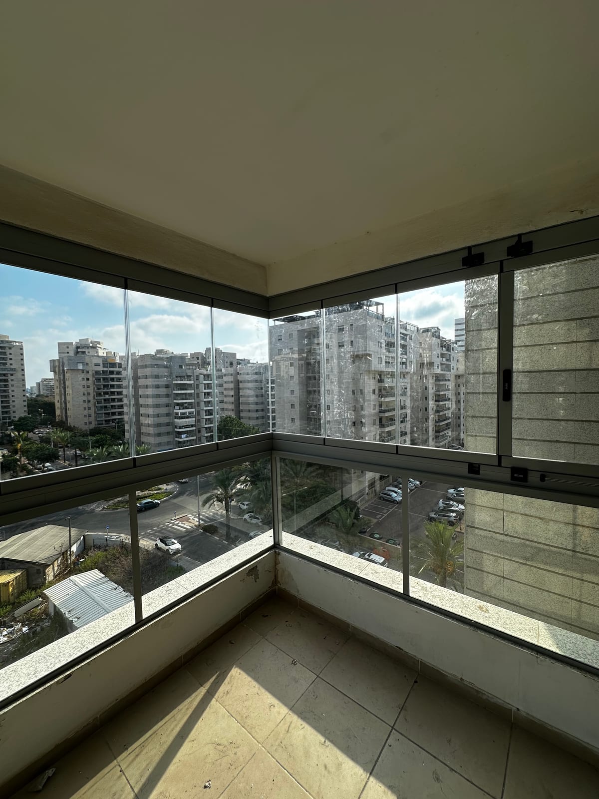 TIARA · אשקלון — תמונה 3